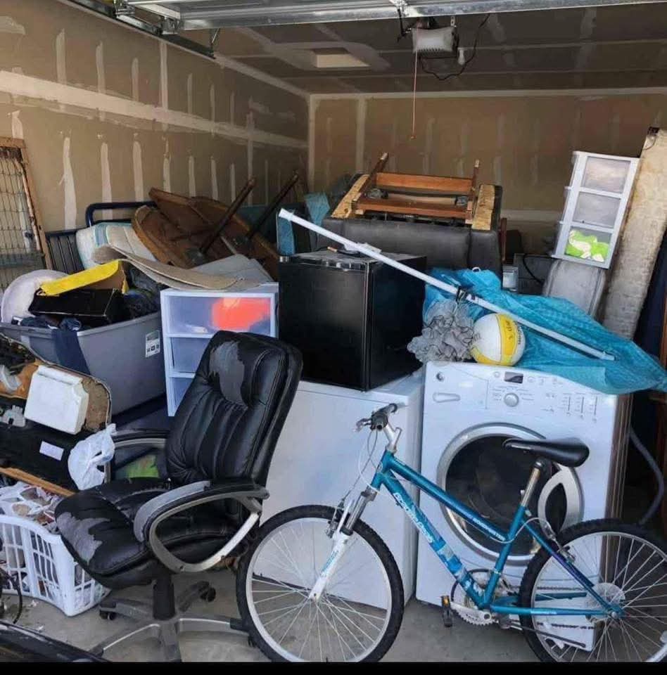 Home 1 Quick Trash Removal Dubai